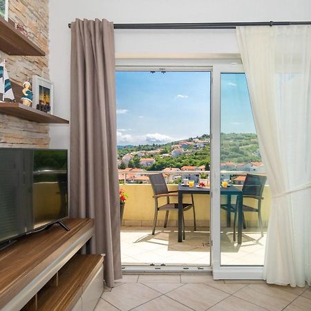 Apartman Jelena Врбник Экстерьер фото