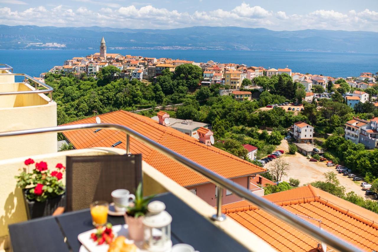 Apartman Jelena Врбник Экстерьер фото