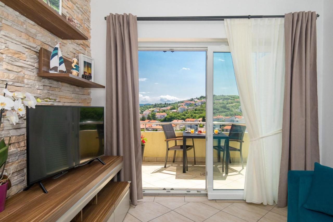Apartman Jelena Врбник Экстерьер фото